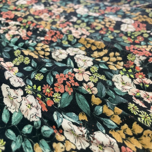 Dynamite Floral Dress - Picture 2 of 7